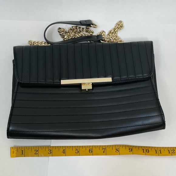Quilted Bebe Black Crossbody w/ Gold Chain - Picture 11 of 14